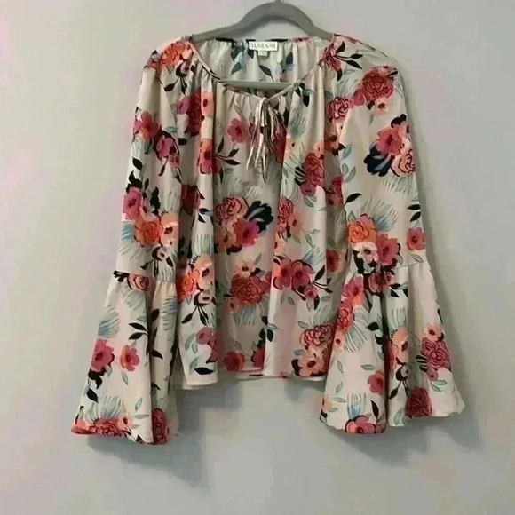 Yumi Kim Bell Sleeve Floral Blouse Size Large - Picture 1 of 5
